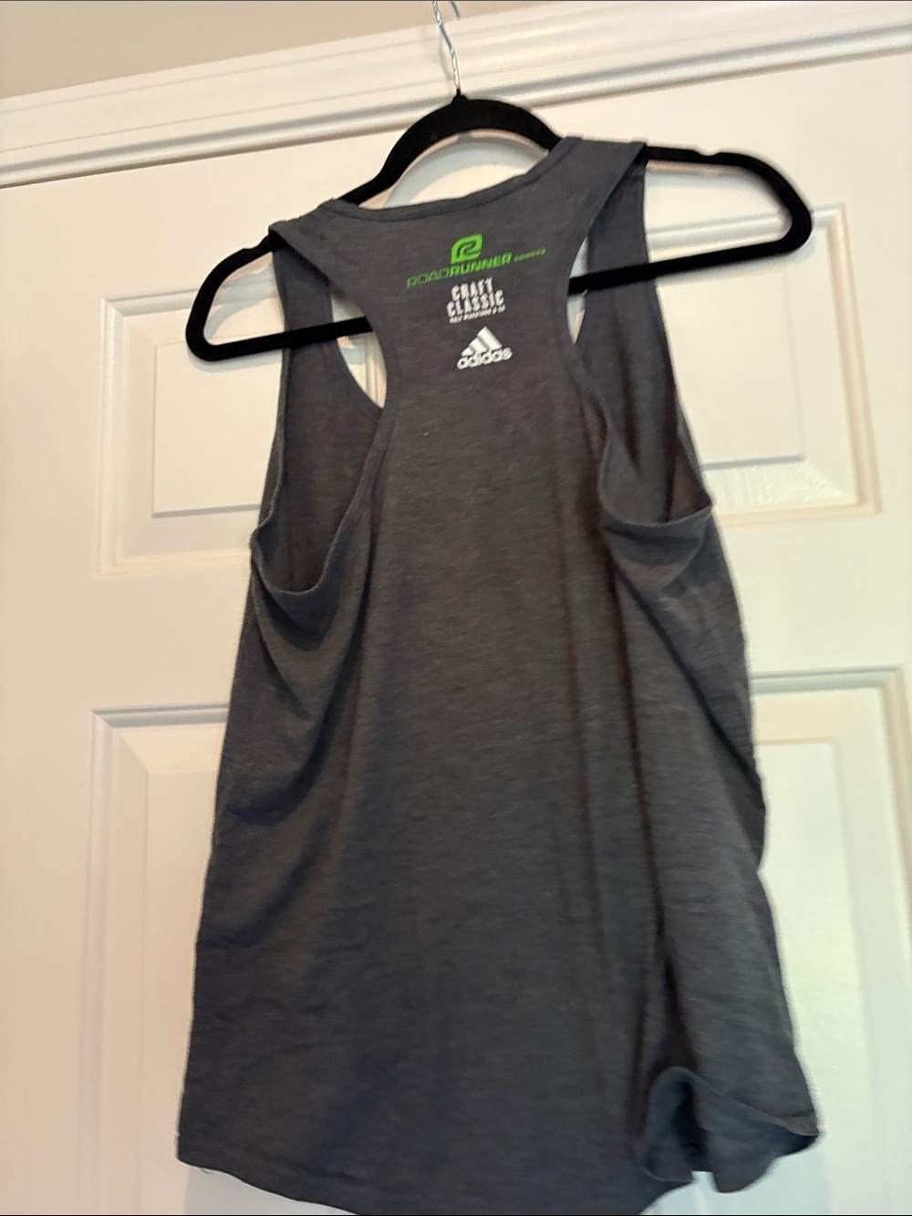 Women’s Charcoal Graphic Tank Top - 'On A Beer Run' size Large - Picture 2 of 3